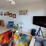 Hermoso Departamento Tabo